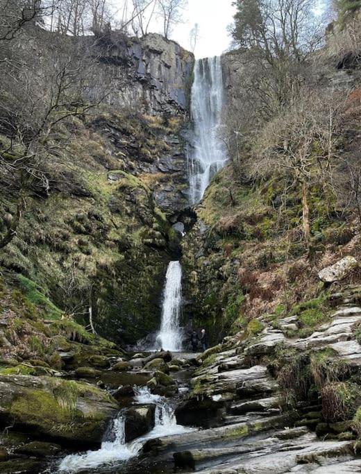 Annie'S Cottage Llanrhaeadr-ym-Mochnant Экстерьер фото